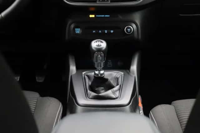 Ford Focus (2023) thumbnail 10