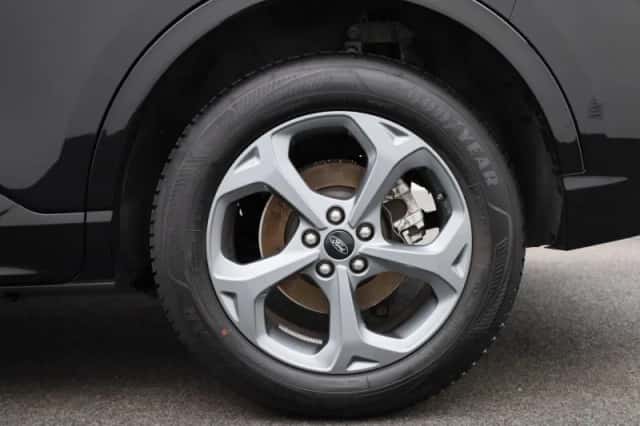 Ford Kuga (2025) thumbnail 13