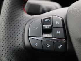 Ford Kuga (2025) thumbnail 18