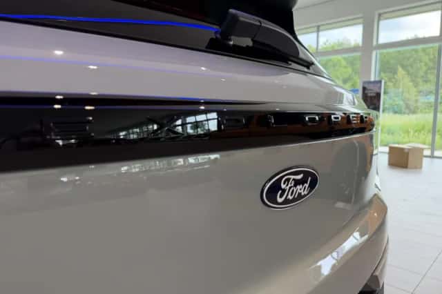 Ford Explorer (2026) thumbnail 13