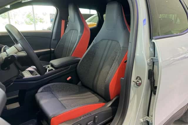 Ford Explorer (2026) thumbnail 21