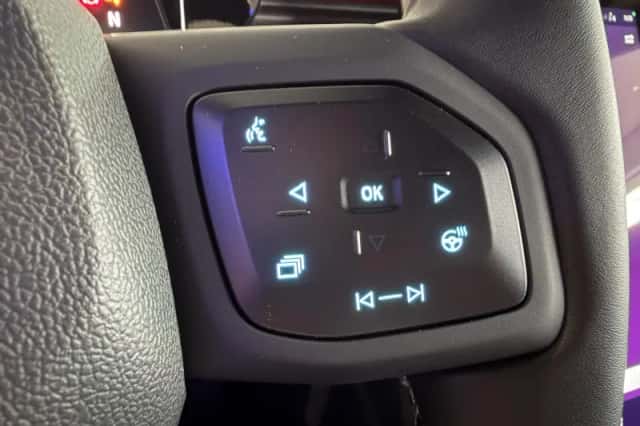 Ford Explorer (2026) thumbnail 30