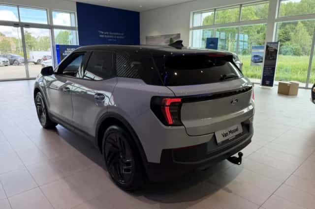 Ford Explorer (2026) thumbnail 7