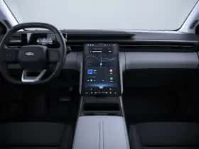 Ford Explorer thumbnail 4