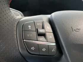 Ford Kuga thumbnail 12