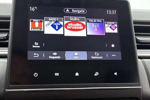Renault Captur (2020) thumbnail 7