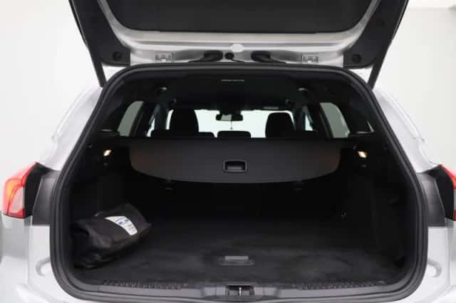 Ford Focus (2021) thumbnail 14