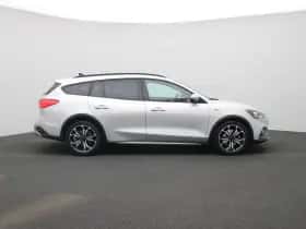 Ford Focus thumbnail 6