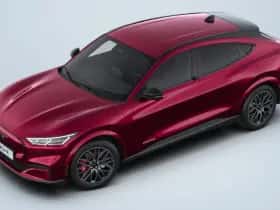 Ford Mustang Mach-E thumbnail 2