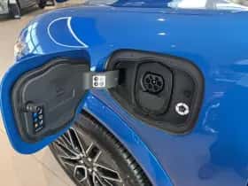 Ford Mustang Mach-E thumbnail 10