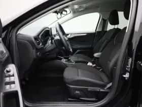 Ford Focus thumbnail 11