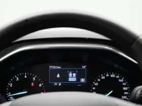 Ford Focus thumbnail 8
