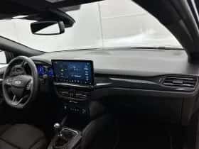 Ford Focus thumbnail 18