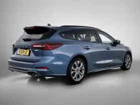 Ford Focus thumbnail 4