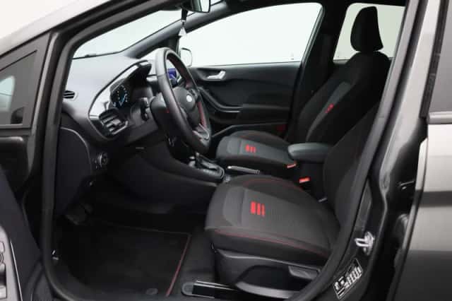 Ford Fiesta (2023) thumbnail 9