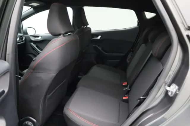 Ford Fiesta (2023) thumbnail 10