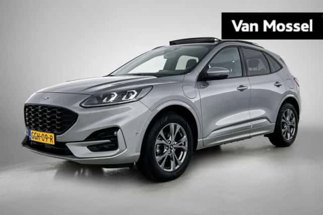 Ford Kuga (2022) thumbnail 1