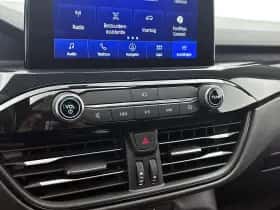 Ford Kuga thumbnail 11