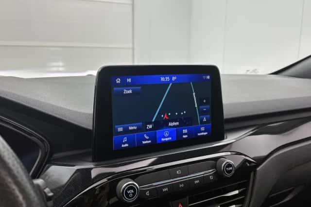 Ford Kuga (2022) thumbnail 33