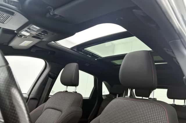 Ford Kuga (2022) thumbnail 34