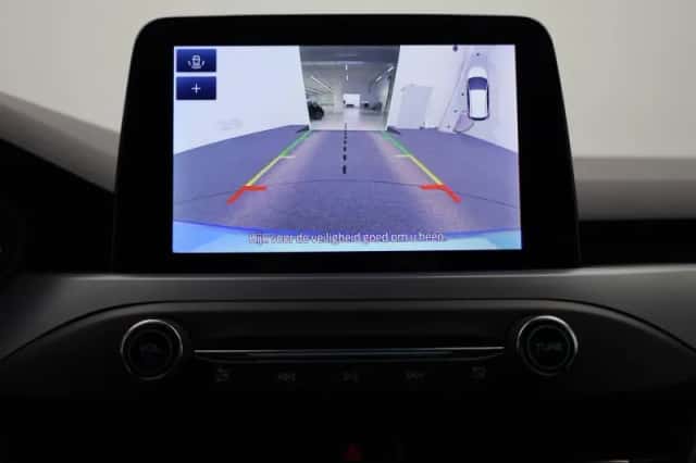 Ford Focus (2023) thumbnail 25
