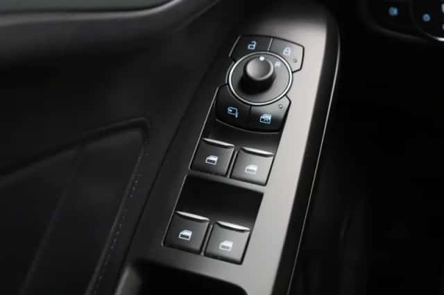 Ford Focus (2023) thumbnail 27
