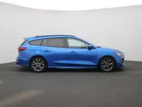 Ford Focus thumbnail 6