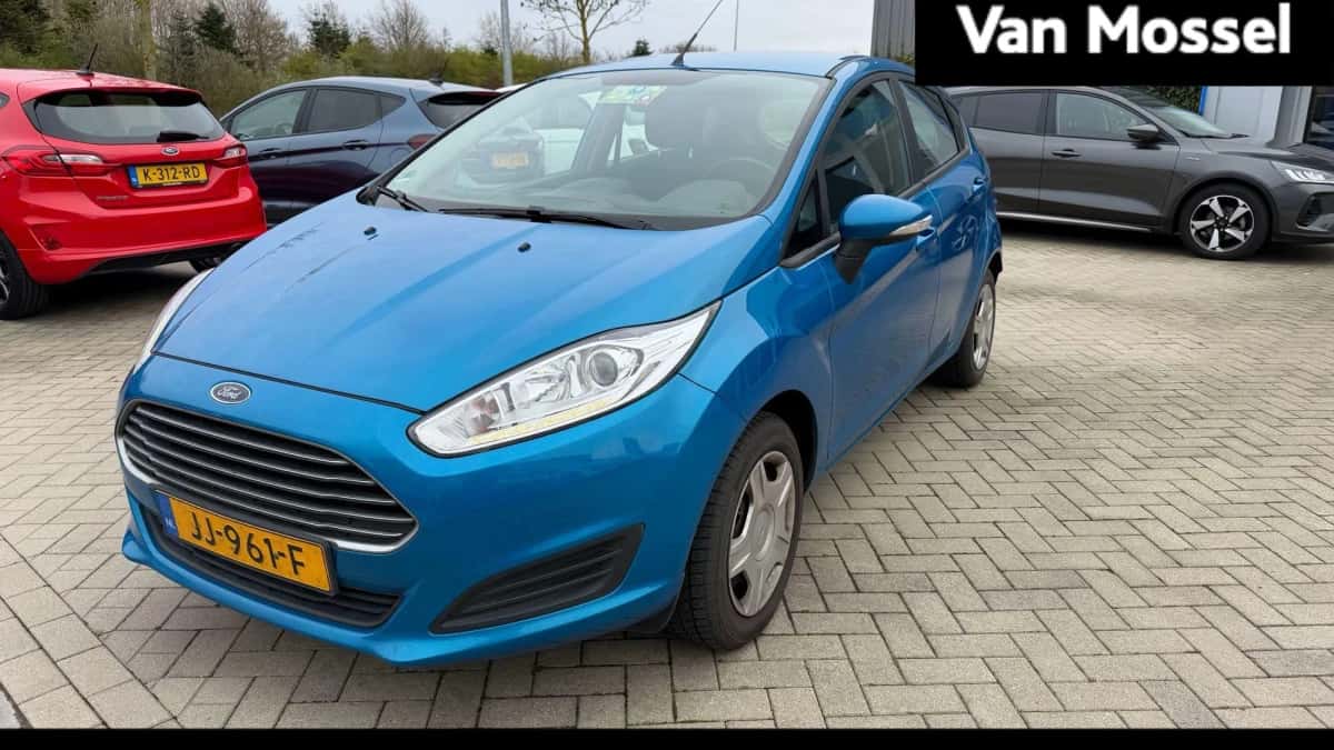 Ford Fiesta — foto 1