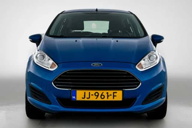 Ford Fiesta (2016) thumbnail 5