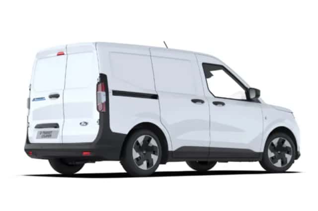 Ford E-Transit Courier (2026) thumbnail 2