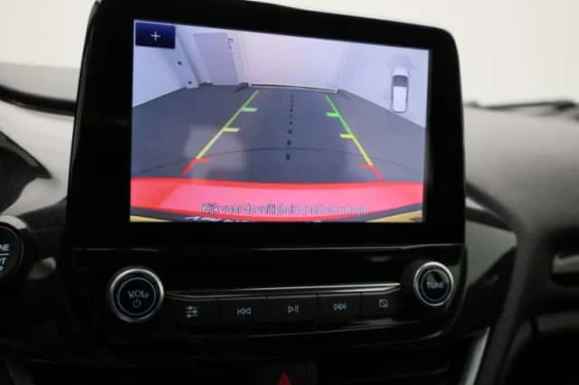 Ford Fiesta (2021) thumbnail 23