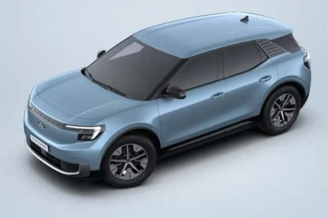 Ford Explorer (2026) thumbnail 3
