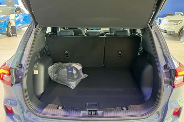 Ford Kuga (2026) thumbnail 13