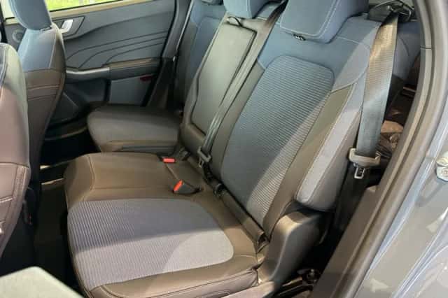 Ford Kuga (2026) thumbnail 27