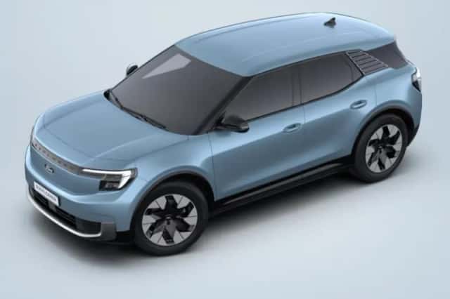 Ford Explorer (2026) thumbnail 3