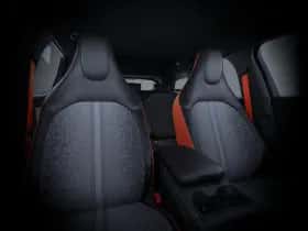 Ford Explorer thumbnail 11