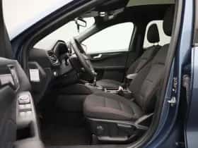 Ford Kuga thumbnail 11