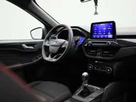 Ford Kuga thumbnail 33