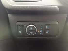 Ford Kuga thumbnail 24