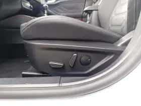 Ford Focus thumbnail 16