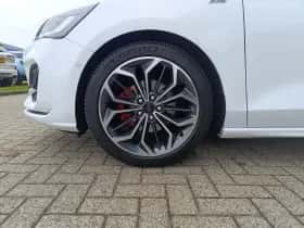 Ford Focus thumbnail 8