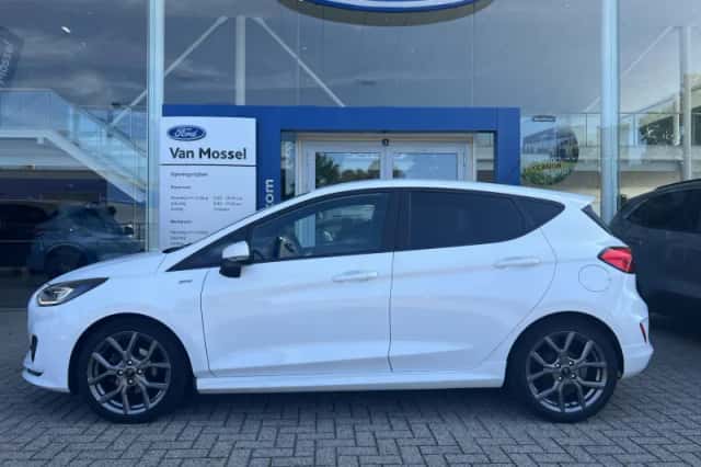 Ford Fiesta (2022) thumbnail 2