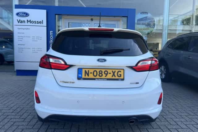 Ford Fiesta (2022) thumbnail 4