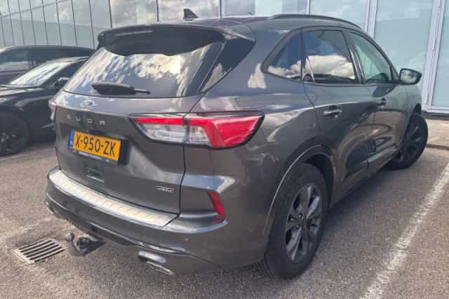 Ford Kuga (2024) thumbnail 5