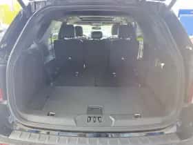 Ford Explorer thumbnail 11