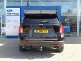 Ford Explorer thumbnail 3
