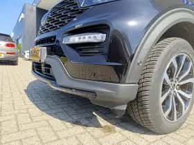 Ford Explorer thumbnail 8