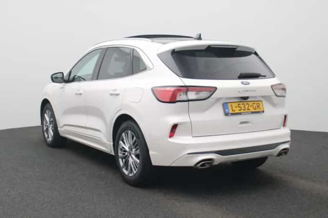 Ford Kuga (2021) thumbnail 2