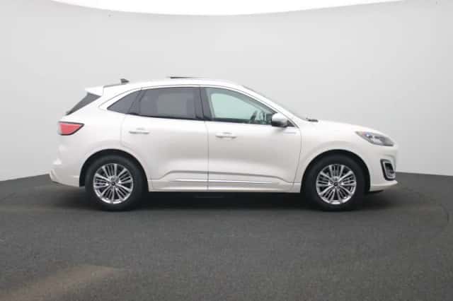 Ford Kuga (2021) thumbnail 6