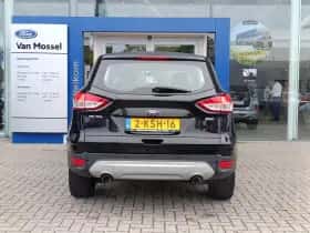 Ford Kuga thumbnail 3